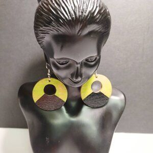 Afrocentric Earrings / Wooden Earrings / Handmade Earrings